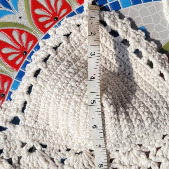 Crochet halter top - Picture 5 of 6